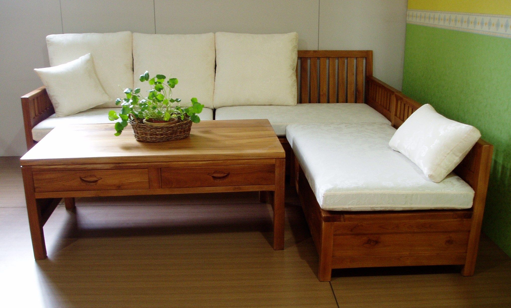 如何識(shí)別柚木家私？