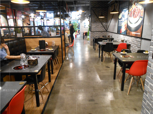  客瑞吉芝士排骨 李村萬達(dá)店火燒石餐桌